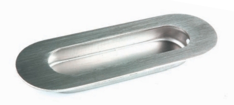 <div>TIRADOR EMBUTIR 9005 OVAL INOX 120X40MM</div>