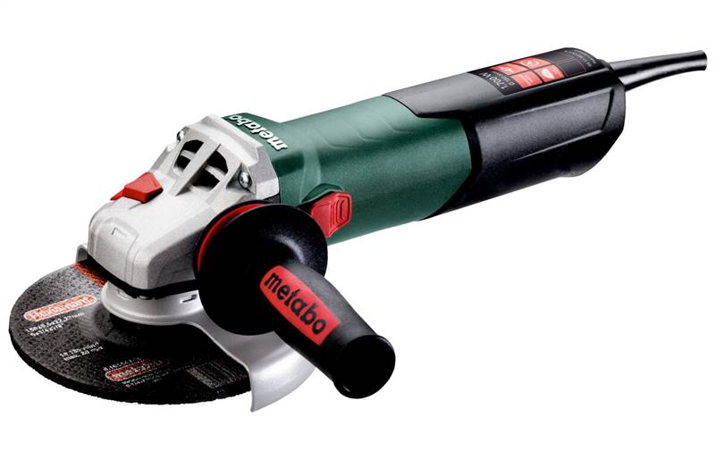 <div>AMOLADORA METABO 150-1700W WE 17-150 QUICK</div>