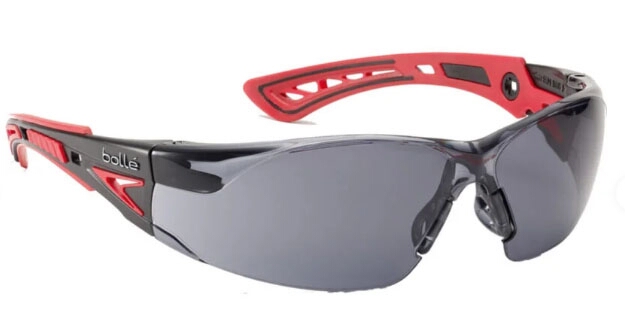 <div>GAFAS RUSH+ PATILLA LENTE AHUMADA EN166-EN172</div>