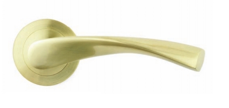 <div>MANIVELA ROSETA MARDO-1 ORO</div>
